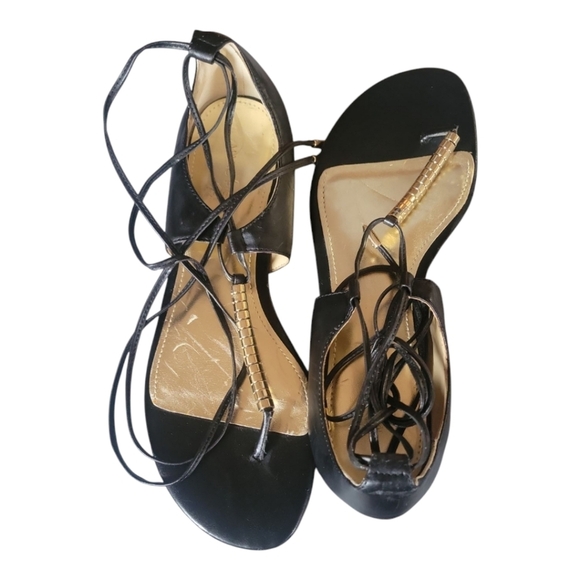 Marc Fisher Black Gladiator Lace-up Gold Detail Thong Flat Sandals Sz 9 - Picture 1 of 8